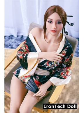 Doll japonaise en chemisier kimono - Saya - 159cm