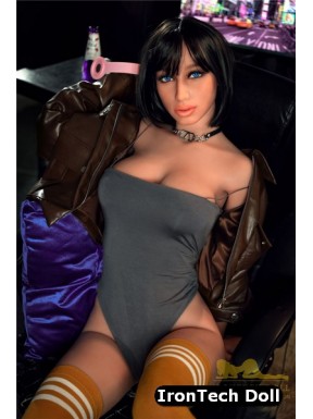 Poupée sexy doll moulée en TPE IronTech - Zara - 167cm