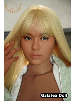 Poupee sexuelle en silicone - Delphine - 162cm