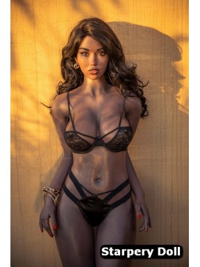 SexDoll Black Starpery TPE ou S-TPE - Sunniva - 172cm F-CUP