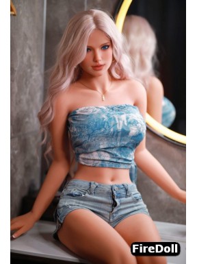 En stock - FIREDOLL - Miki - 166cm C-CUP