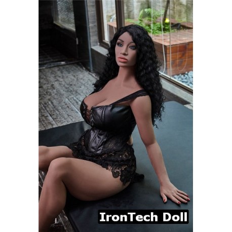 Poupée sexuelle métisse Irontech Doll - Nuru - 158cm